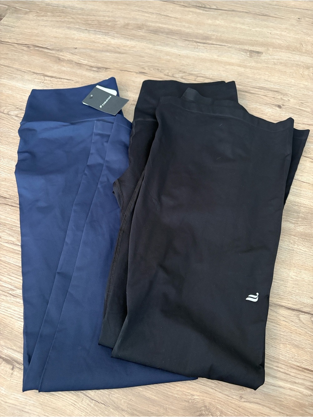 Fabletics Set of 2 - Navy & Black Flared Leg Active Pants